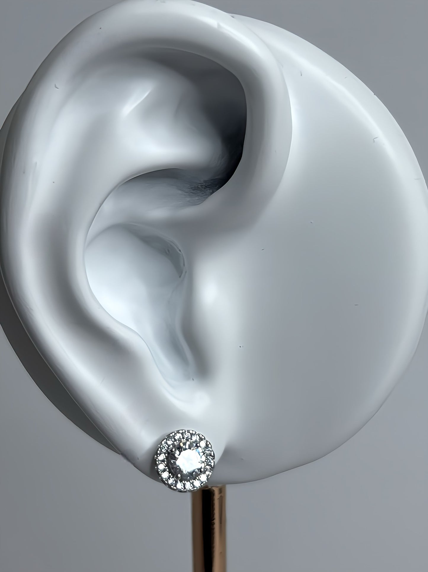 Round zirconia earrings