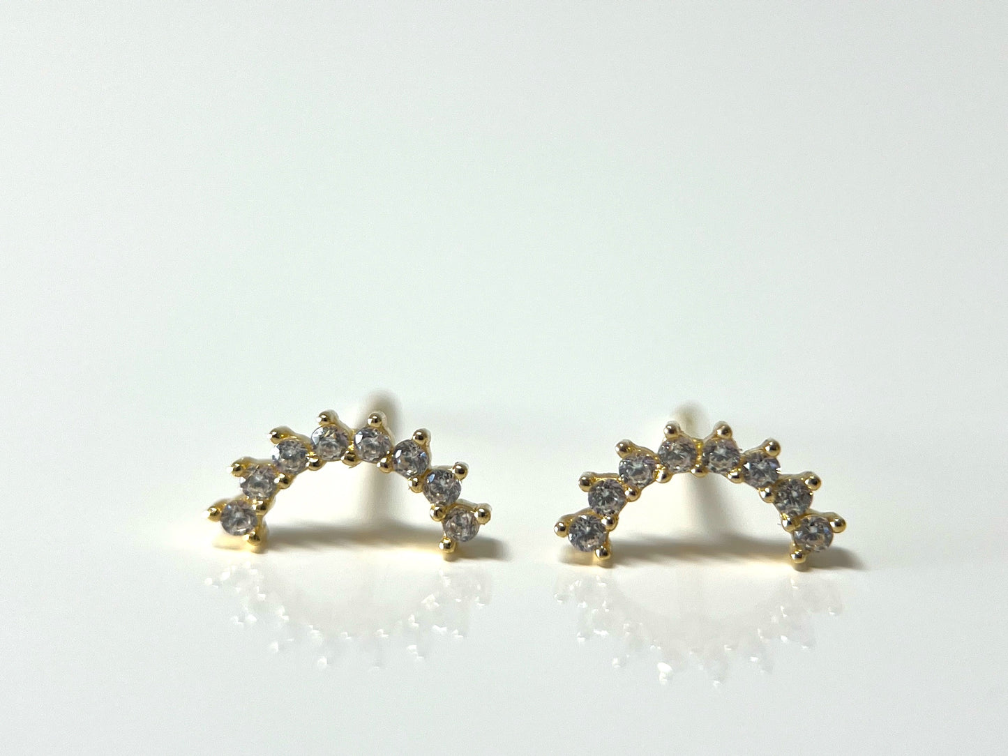 Zirconia crawler stud earrings